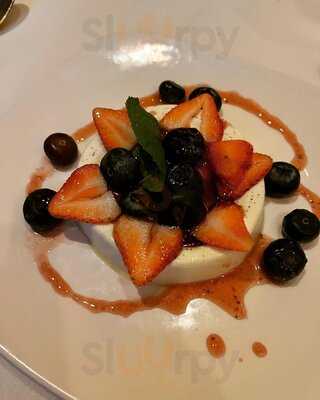 Toscano Harvard Square