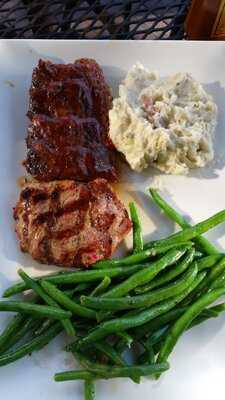 Rafferty's Restaurant & Bar