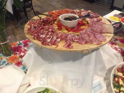 Tonic Seafood & Steak