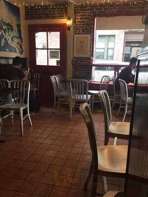 Pinocchio's Pizza & Subs