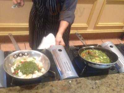 Augustino's Italian Eatery And Prime Steaks