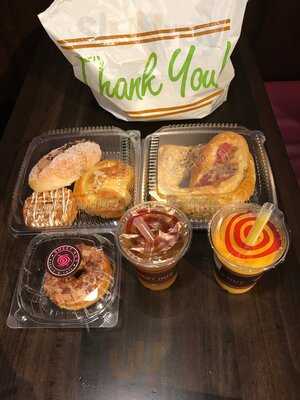 Sweet Hut Bakery & Cafe