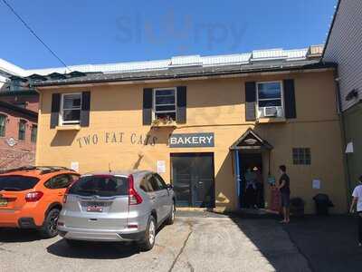 Two Fat Cats Bakery