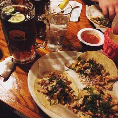 El Cazador Restaurant