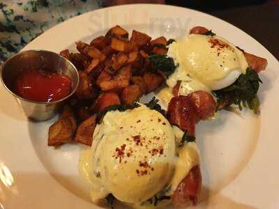 Russell House Tavern