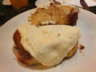 Russell House Tavern