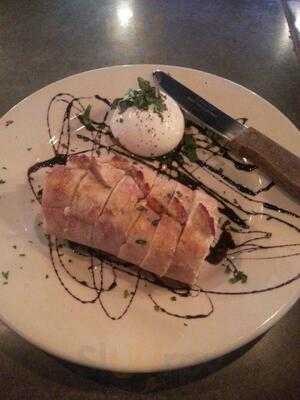 Piscazzi's The Merchant Tavern