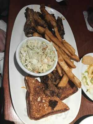 Carolina Ale House - Fayetteville