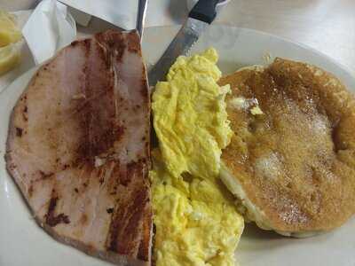 Mama's Daughters' Diner - Shady Grove