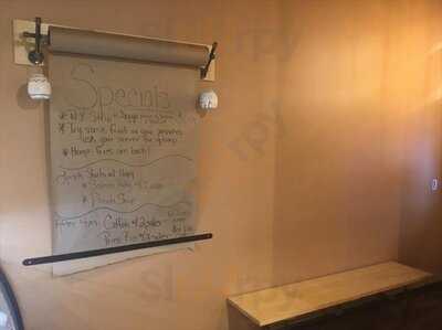 Pie Pan Restaurant & Bakery