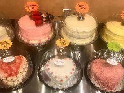 Pie Pan Restaurant & Bakery