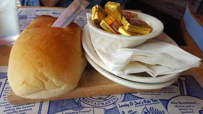 Lenny And Joe's Fish Tale