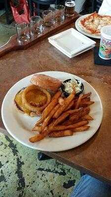 Red Car Brewery & Restaurant