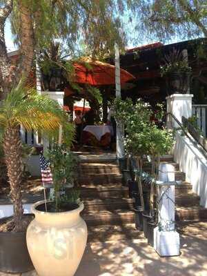 Soro's Mediterranean Grill