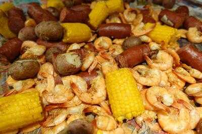 Camileaux's Low Country Boil And Wings