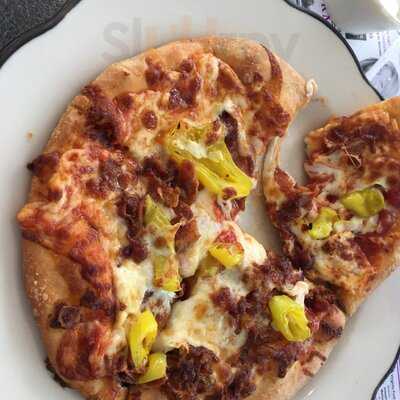 Tip Top Restaurant - Photo 8