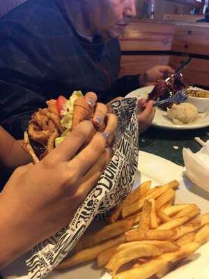 Smokey Bones Columbus