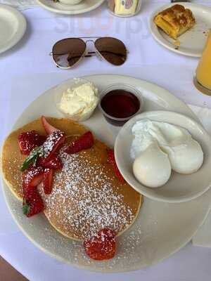 Andersen's Danish Bakery & Restaurant