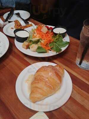 Cheddar's Scratch Kitchen