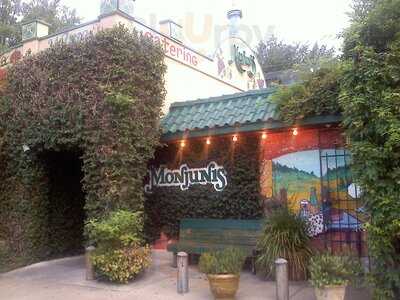 Monjunis Italian Cafe & Grocery