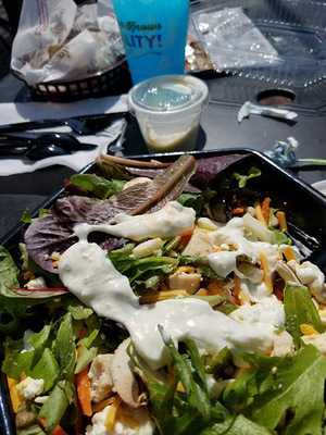 Momma Goldbergs Deli