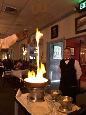 Ernest's Orleans Restaurant & Cocktail Lounge