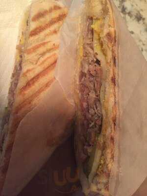 Fresko Gourmet Pops & Eatery