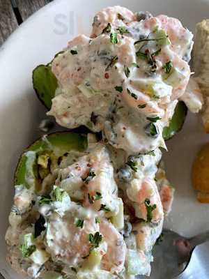 Cush's Grocer & Market