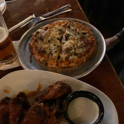 Sam’s Sports Grill