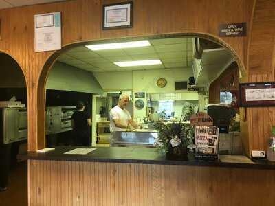 Ernie's Pizzeria