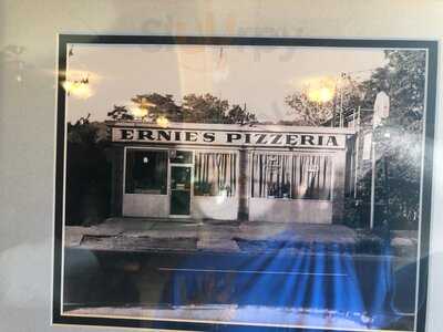 Ernie's Pizzeria