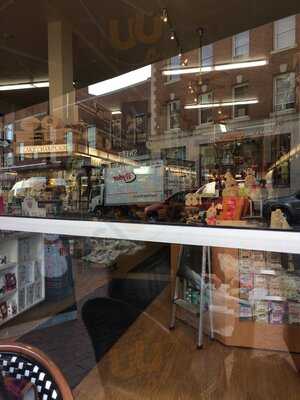 Cardullo's Gourmet Shoppe