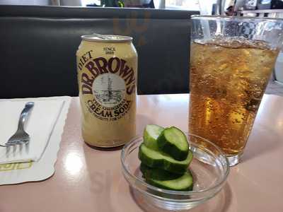 Weintraub's Jewish Delicatessn