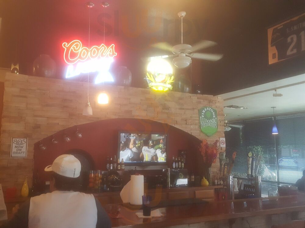 Smitty's Wings & Things