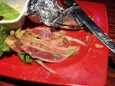 Red Robin America's Gourmet Burgers And Spirits