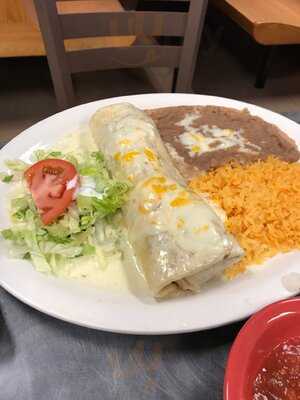 Tres Hermanos Taqueria