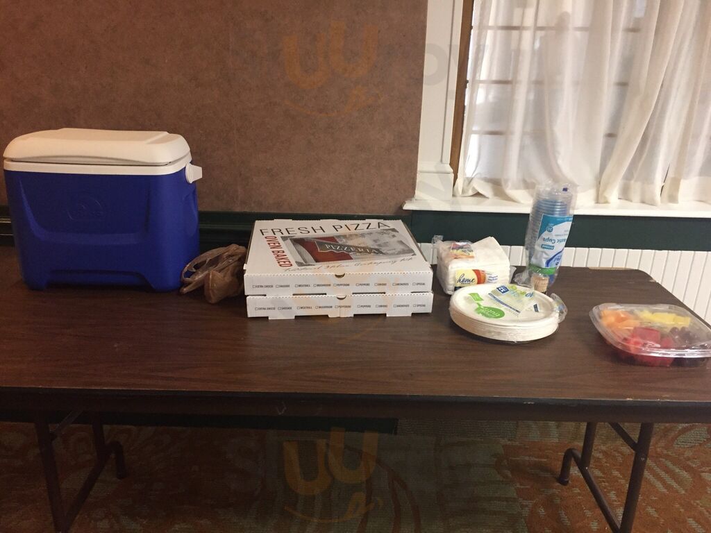 Grace's Place Pizzeria