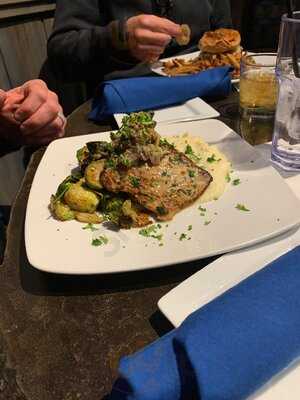 Caston & Main Brew Yard