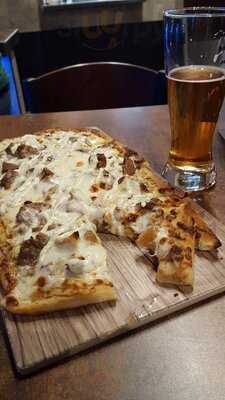 Caston & Main Brew Yard