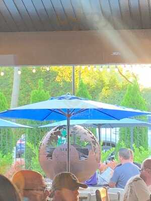 Caston & Main Brew Yard