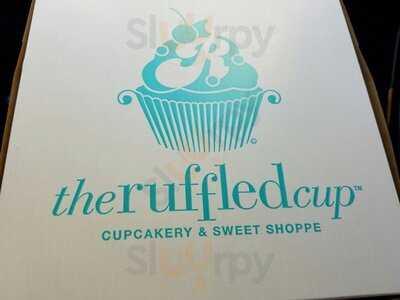 The Ruffled Cup