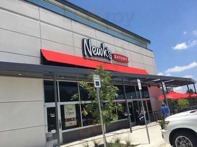 Newk's Eatery