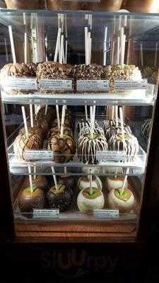 Kilwins Chocolates & Ice Cream