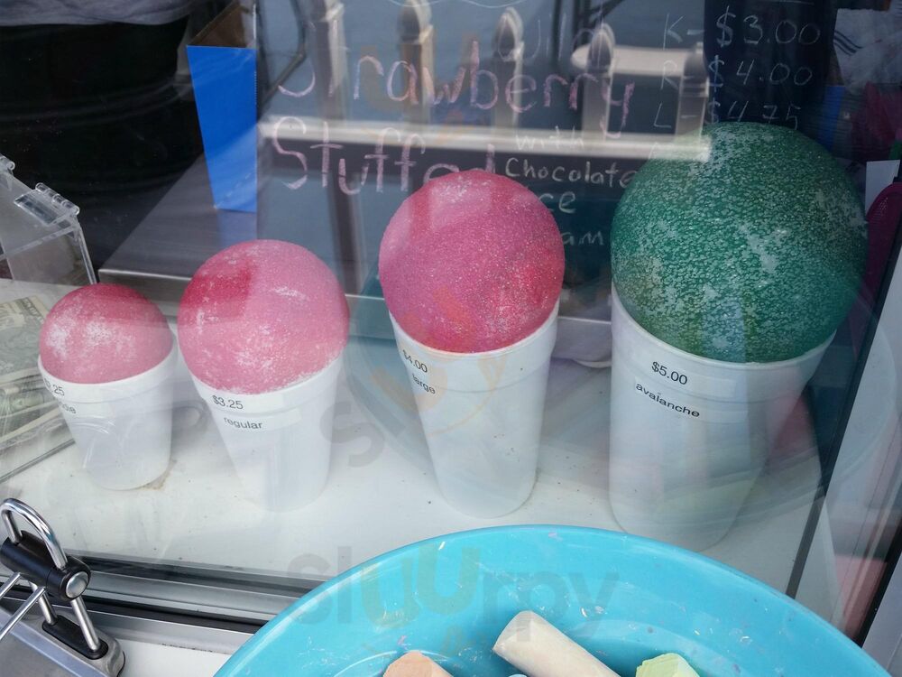 Pelican's Snoballs Newport News