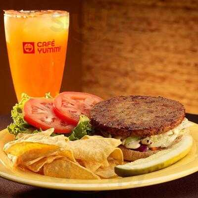Cafe Yumm!