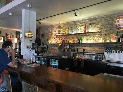 Venti's Cafe & Taphouse