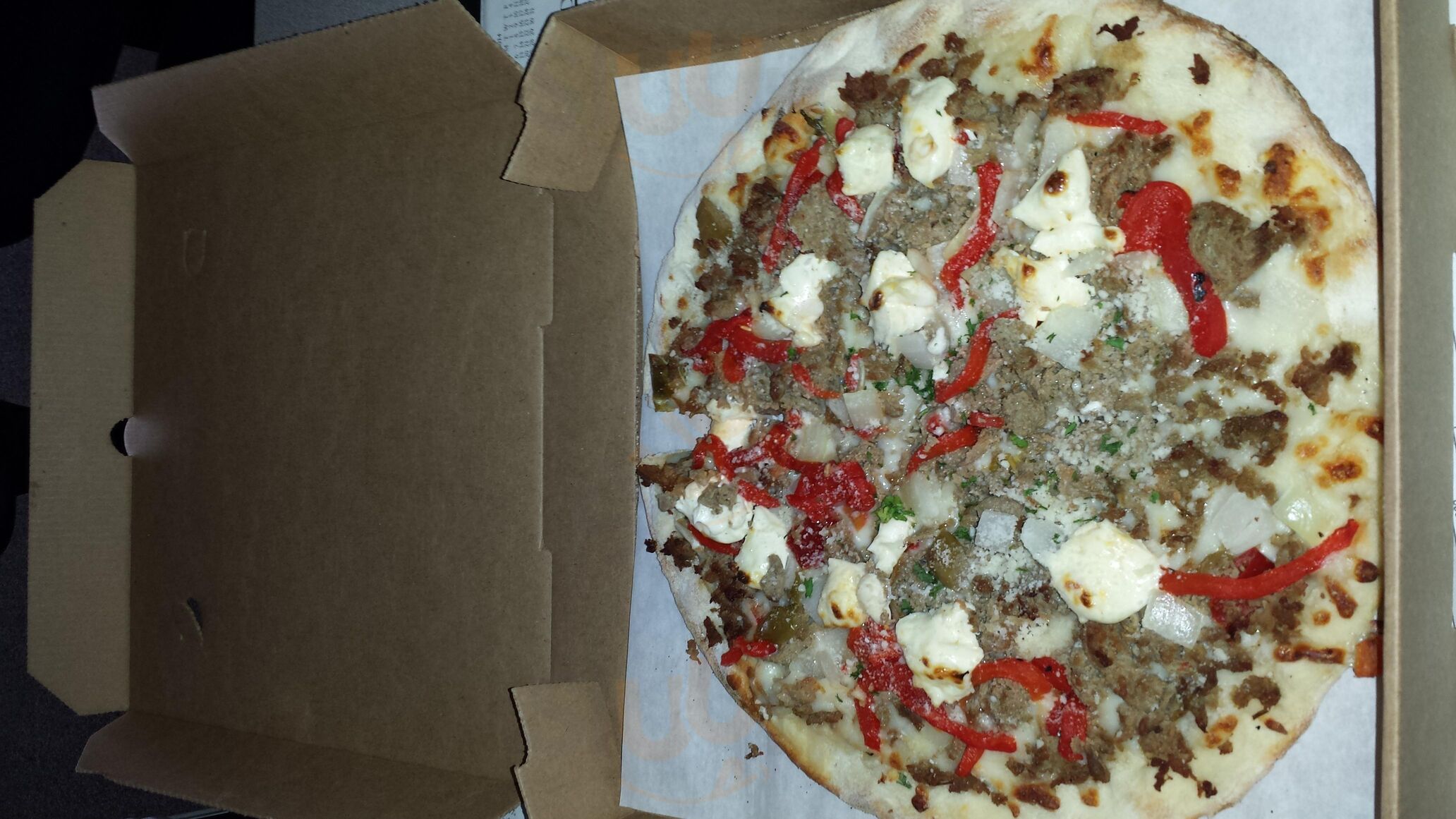 Gusto Pizza