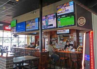 The Corner Pub And Grill