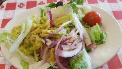 Giuliano's Delicatessen And Bakery