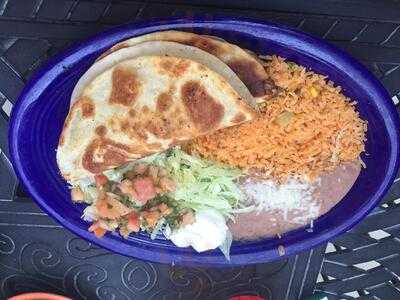 Charritos Bar And Grill